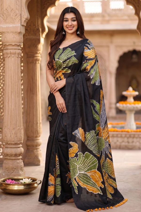 Black Floral Print Saree With Finished Tassels