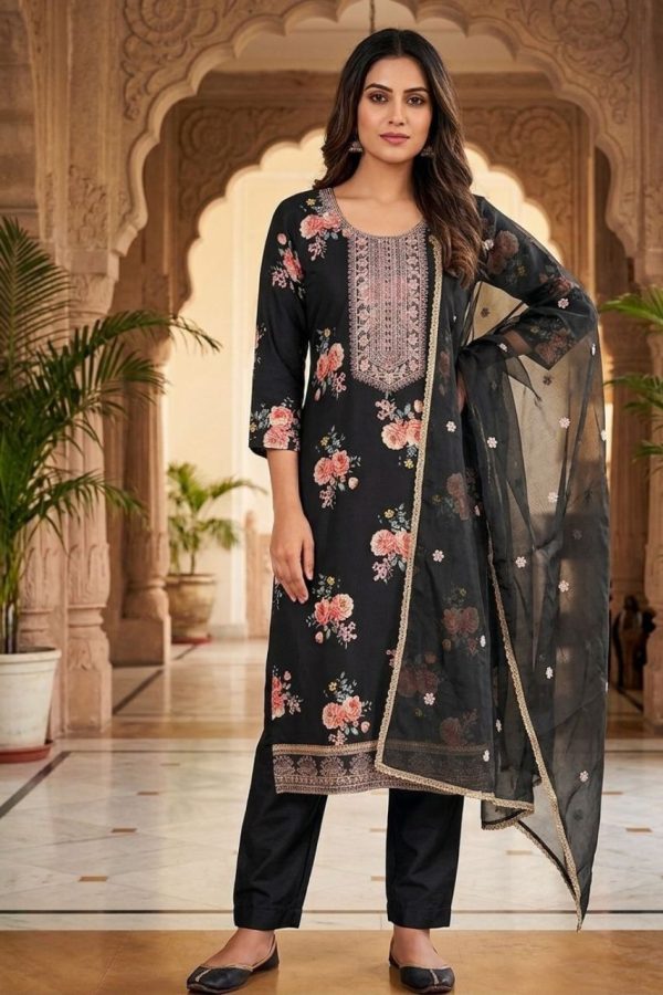 Digital Floral Print Salwar Suit Set With Dupatta