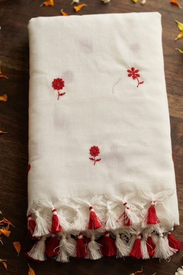 Red Floral Embroidered Mul Cotton Saree With Running Blouse