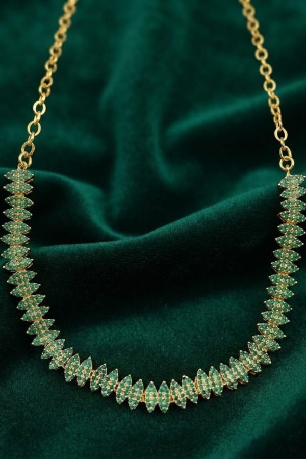 Parrot Green Stone Necklace