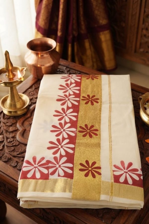 Soft Cotton Set Saree With Red Floral Digital Prints